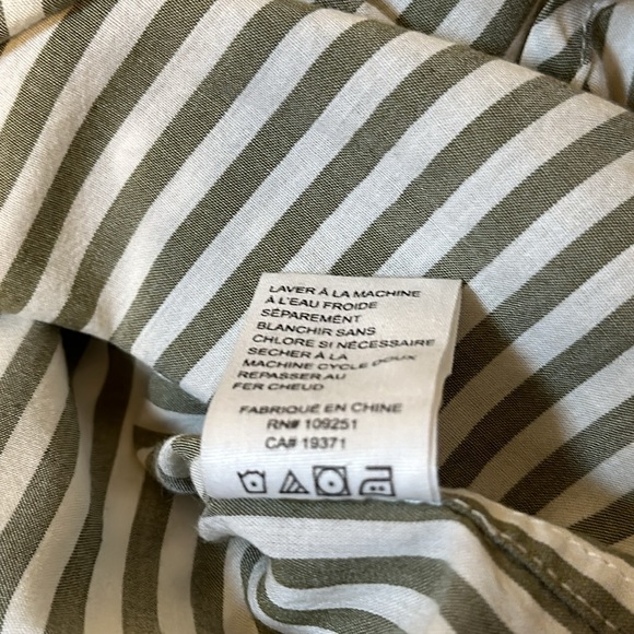 by Trovata California Birds of Paradise S Striped Button Down Shirt Blouse - Picture 14 of 14